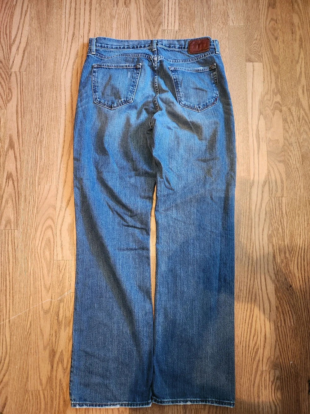 Banana Republic Men's Medium Blue Relaxed Jeans